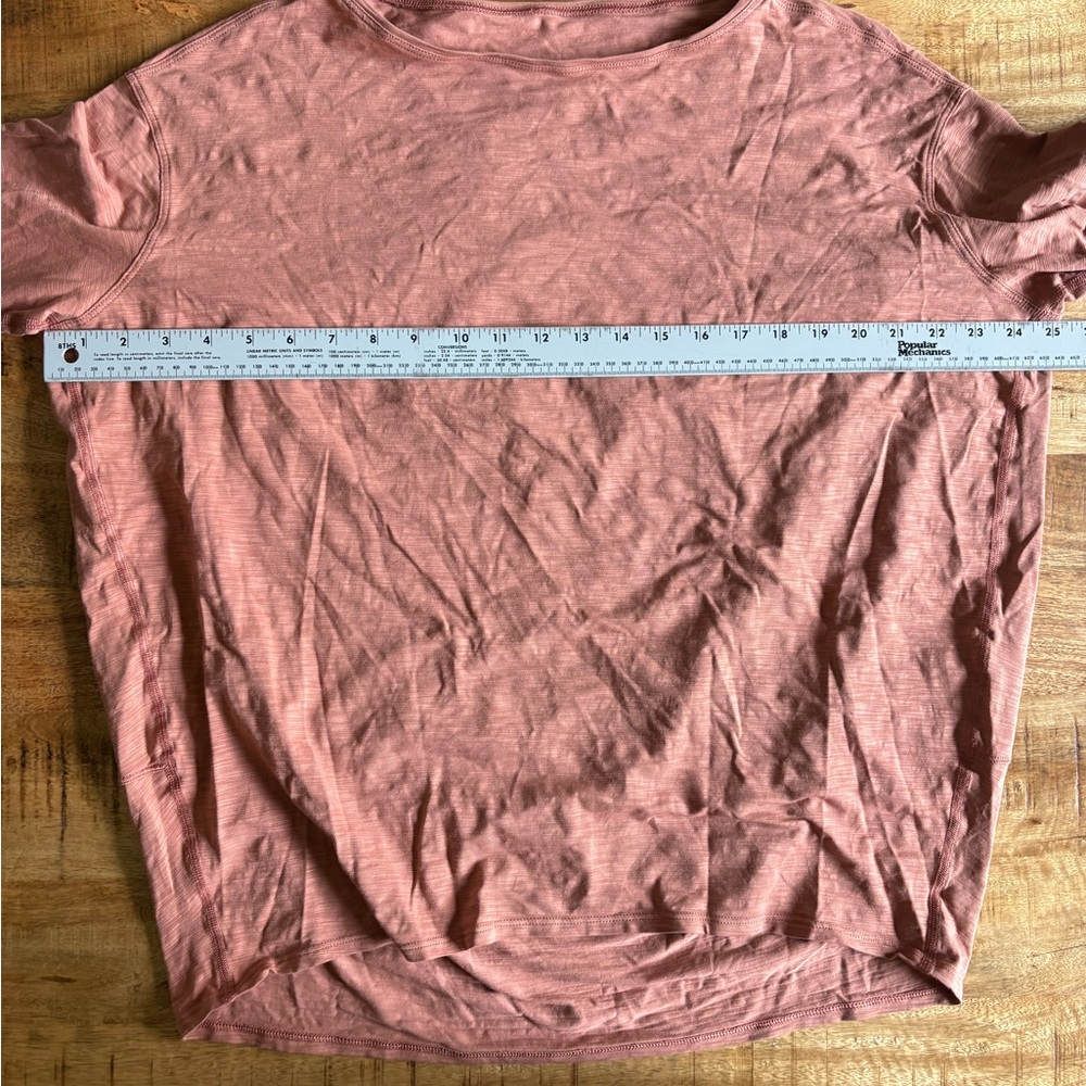 lululemon athletica Back in Action Rust Long Sleeve Top - Picture 3 of 3